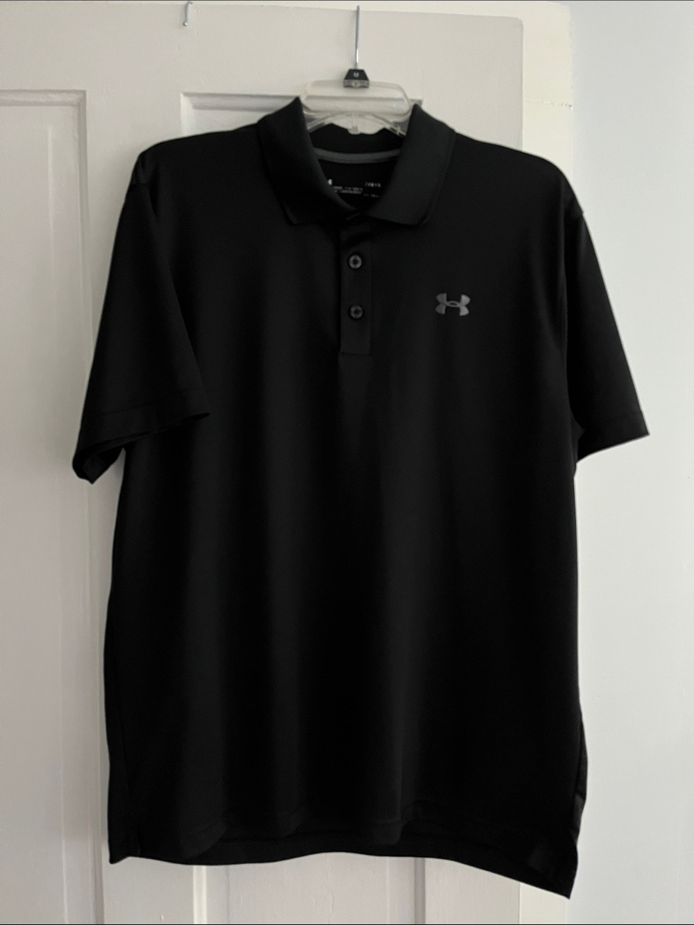 MEN’S UNDER ARMOUR SHIRT